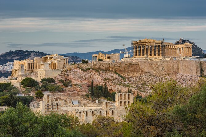 A mini Embark / Disembark Tour In Athens With Transfers from airport / port. - Key Points