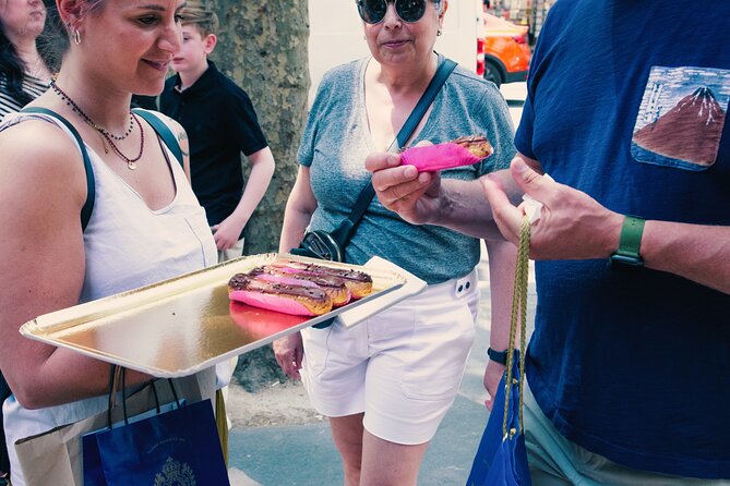 A Morning in Paris Food Tour: Croissants, Baguettes & Chocolate - The Neighborhoods and Sights Surrounding the Food Stops