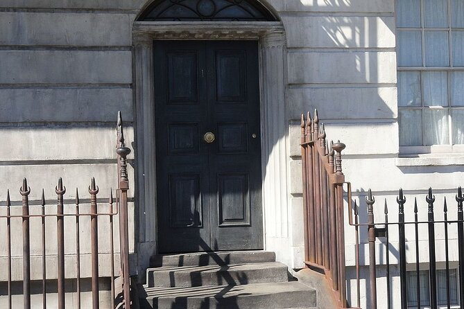 A Muggle's Guide to Harry Potter Walking Tour in London - Practical Logistics and Booking Considerations