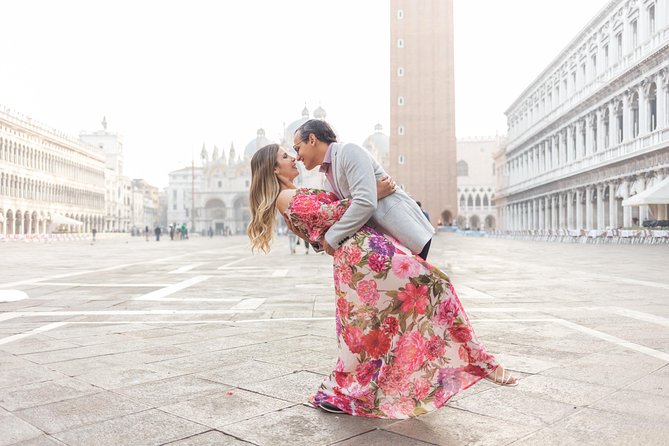 A must have City Portrait Session - Starting Point at Piazza San Marco in Venice