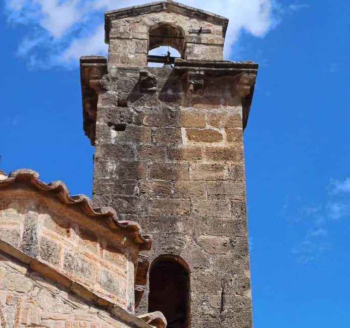 A photo tour of Kalamata's historic center - What Sets This Tour Apart in Kalamata?