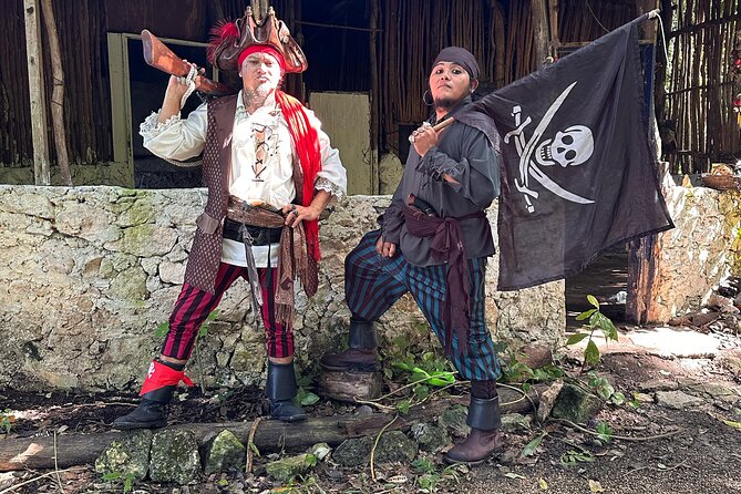 A Pirate's Adventure in Cozumel with Captain Draco - Key Points