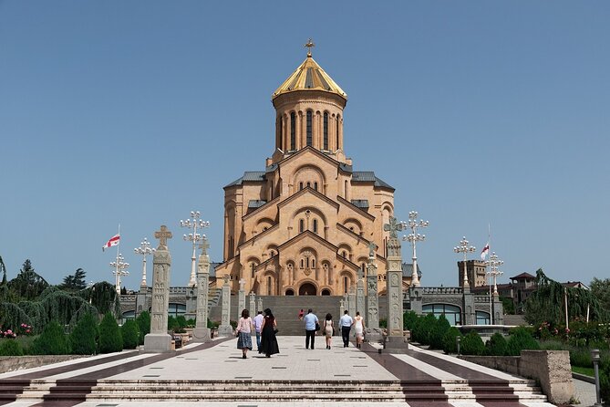 A Private 3-Stop Tbilisi Panoramic Tour - Starting at the Holy Trinity Cathedral for Serene Views