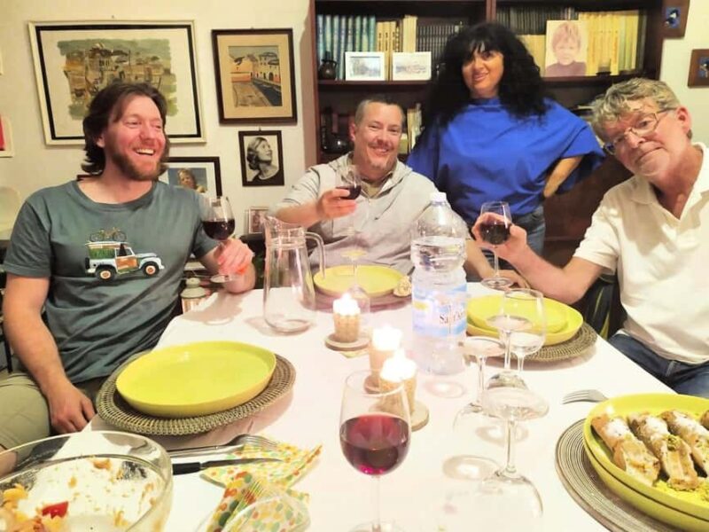 A private sensory journey:dining with a Sicilian family - Key Points