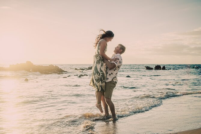 A Romantic Photoshoot for 2 in Maui - Dress Options and Styling Tips for the Photoshoot
