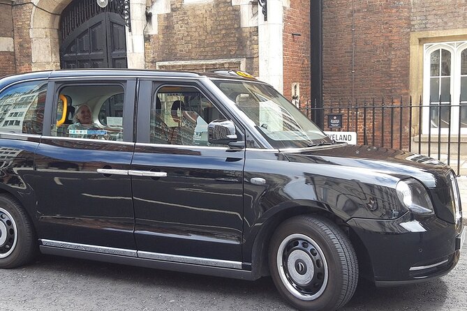 A Royal London Private Taxi Tour - Jousting and Royal Celebrations at the Tiltyard