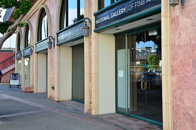 A Seaside Stroll: La Jolla's Hidden Treasures Self-Guided Tour - Iconic Views and Wildlife at La Jolla Cove