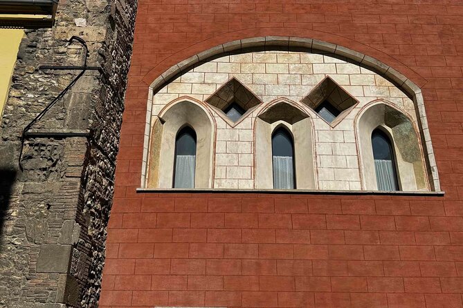 A Self-Guided Audio Tour of Budapests Castle District - The Art and Sculptures of Budapest’s Castle District