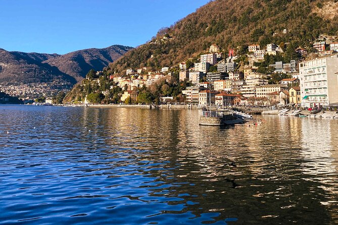 A Self-Guided Walking Tour of Como and its Breathtaking Lakeside - Exploring Medieval and Religious Landmarks
