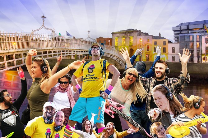 A Silent Disco Walking Tour - The Guide’s Role in Creating an Upbeat Atmosphere