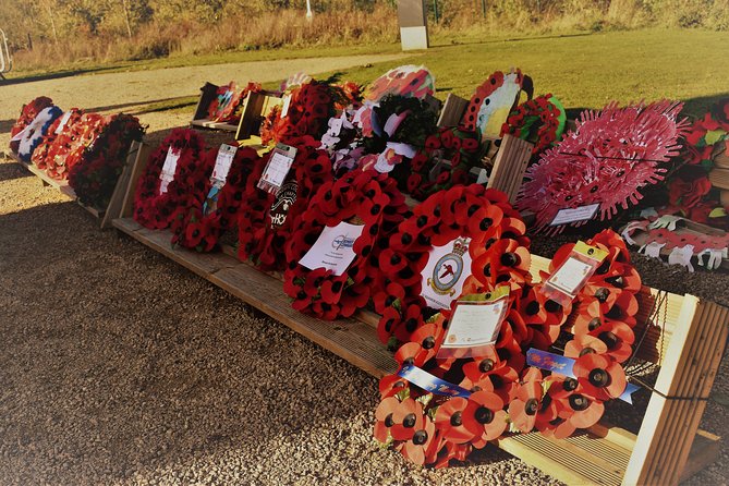 A Story of Discovery, Education and Remembrance - The On-Site Hub Café: Local Flavours and Relaxation