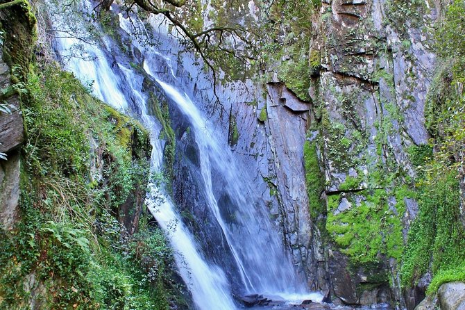 A tour between Cascades and Schist Villages, Piodão - Marvel at Cascata da Fraga da Pena Waterfall