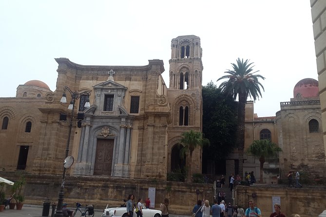 A walk among the monuments and markets of Palermo - Meeting Point and Practical Information