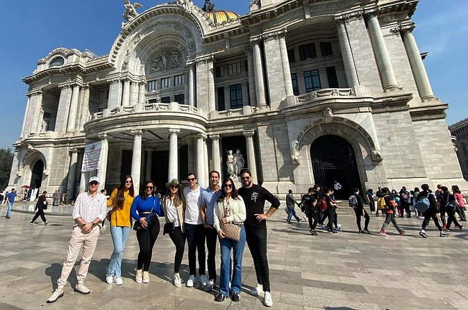 A walk thru Mexico City's downtown - Unique Aspects That Set This Tour Apart