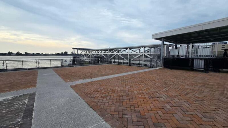 A Walking History Tour of Miss River in New Orleans - Key Points