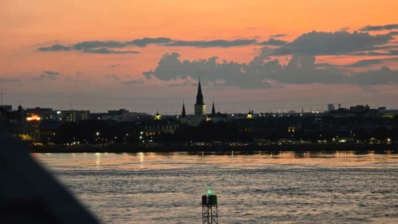 A Walking History Tour of Miss River in New Orleans - Accessibility and Practical Tips