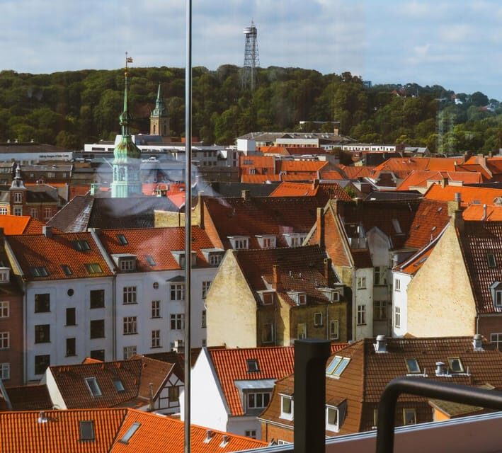 Aalborg: Express Walk with a Local in 60 minutes - Discover Aalborg in Just 60 Minutes with a Local