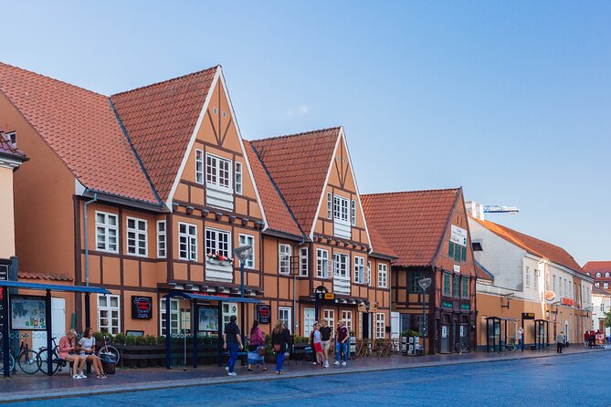 Aalborg Historical Treasures: A Walking Tour - The Guide’s Role and Local Insights