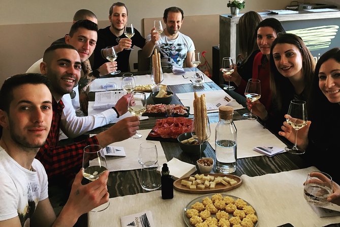 Abellonio Cascina Piccaluga - visit to the vineyards, to the wine tasting cellar - The Passionate Family Behind Cascina Piccaluga