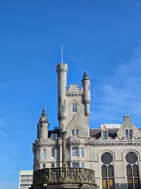 Aberdeen: City Center and Old Aberdeen Walking Tour - Key Points