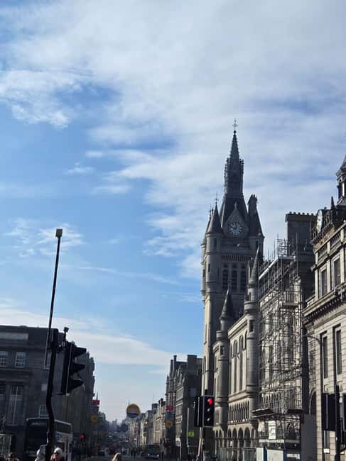 Aberdeen: City Center and Old Aberdeen Walking Tour - Explore Aberdeen’s Granite City Charm on Foot