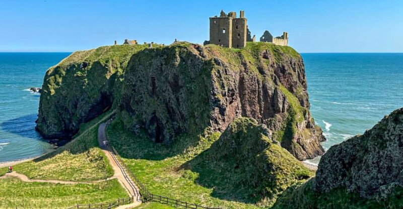 Aberdeen, Shire Castle & Distillery Private Group Day Tour - Explore the Best of Aberdeenshire on a Private Day Tour