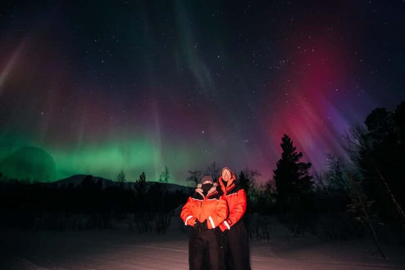 Abisko: Aurora Car Chasing Tour with Photographer - Discover the Abisko Aurora Car Chasing Adventure