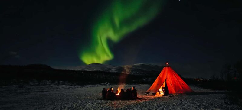 Abisko: Northern Lights Hike with Husky Puppies - Key Points