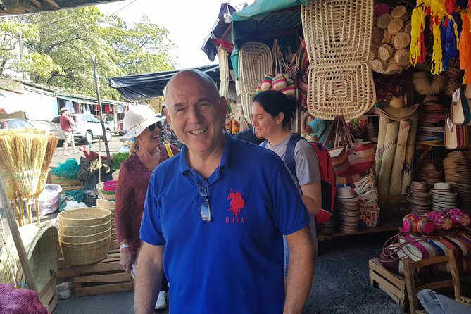 Acapulco Flavors Masterclass MarketTour Cooking &Premium Tastings - Communal Lunch: Enjoying Your Handmade Mexican Dishes