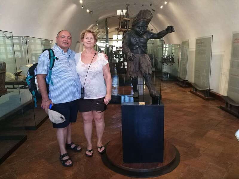 .Acapulco History Cultural Tour & Cliff Divers Show w/Lunch - Diego Rivera Mural and Acapulco Cathedral: Artistic and Religious Landmarks