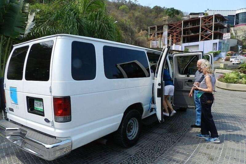 -Acapulco: Private Car or Van Rental with Local Guide - Key Points