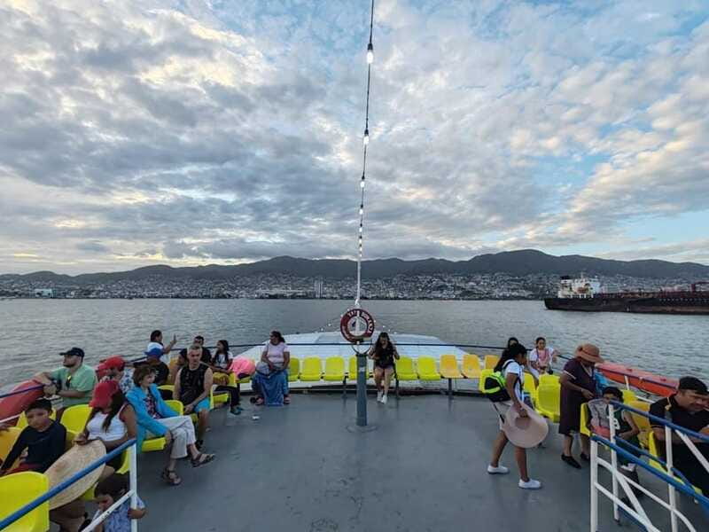 Acapulco: Sunset on Yacht Bonanza Tour - Who Will Most Appreciate This Tour?
