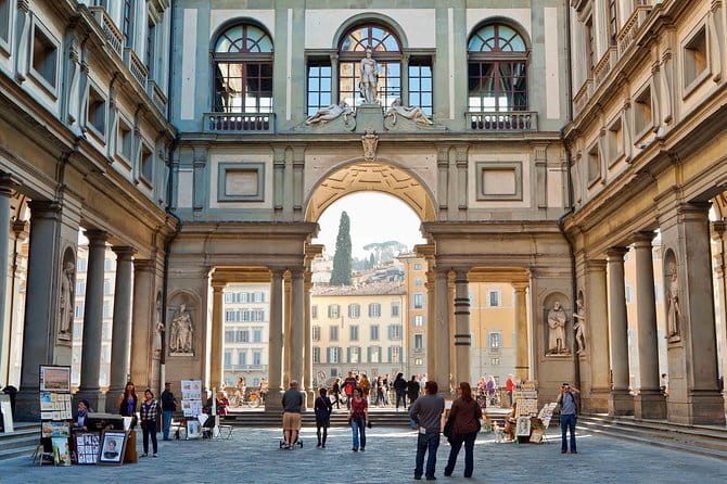 Accademia & Michelangelo's David with Florence Walking Tour - Practical Details and Group Experience