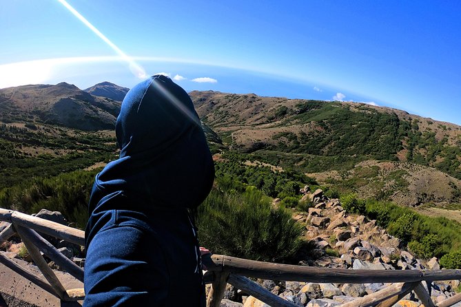 Achada do Teixeira to Pico Ruivo in Madeira (PR1.2) - Hiking Tour - Practical Details: Transportation and Group Size