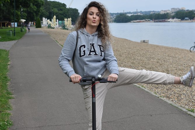 Ada Lake Tour - Crossing the Ada Bridge for Stunning Photos