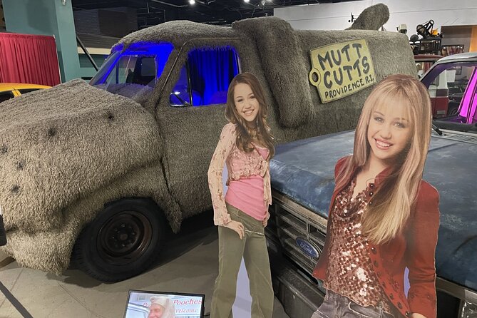 Admission Ticket to Celebrity Car Museum in Branson - The Experience of Visiting and the Atmosphere