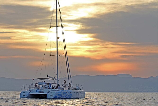 Adult Only Sunset Catamaran Palma bay - Key Points