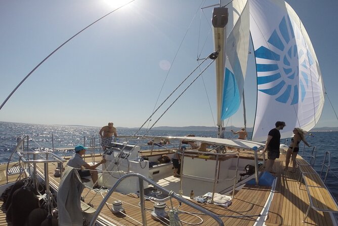 Adult Only Sunset Catamaran Palma bay - Pacing and Timing