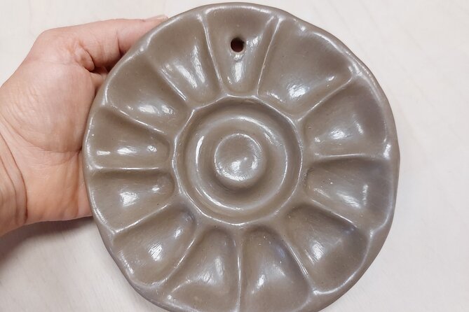 Adult Youth Set Free Ceramics Workshops Artemida - Practical Details: Meeting Point and Group Size