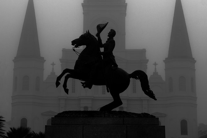 Adults Only Haunted Pub Crawl in New Orleans - Strolling Down Bourbon Street with a Historic Twist