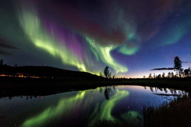 Adults Only Northern Lights Hunt with Snowshoeing - Photography and Sharing Your Aurora Experience