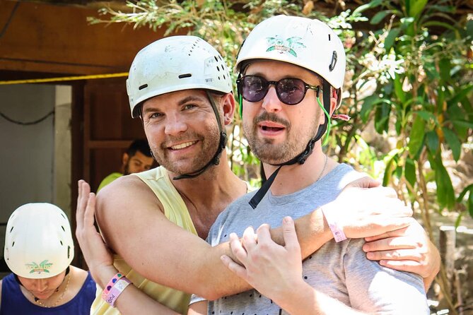 Adventure Puerto Vallarta de Tirolesa in Nature and Tequila - Transportation and Group Size