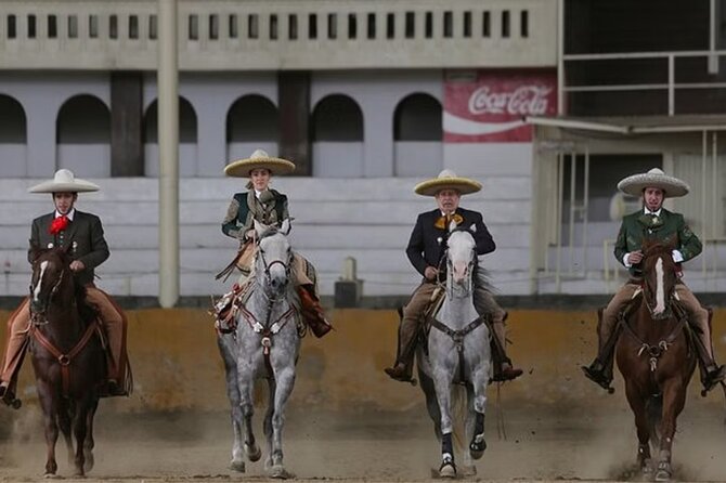 Adventure tour Between Charros, Mariachi and Parián de Tlaquepaque - A Relaxing Visit to El Parián de Tlaquepaque