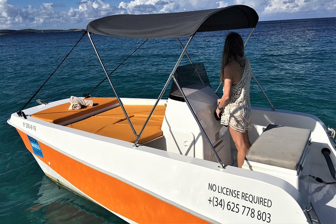 Adventurecat Half day tour - Boat Rental - No license required. - The Experience: Flexibility Meets Scenic Beauty