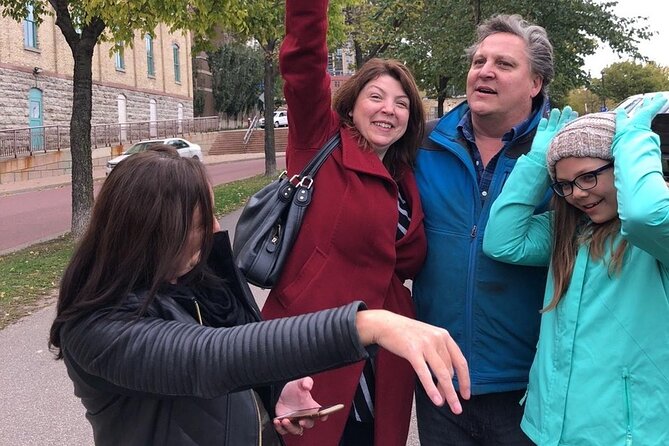 Adventurous Scavenger Hunt in Akron by Zombie Scavengers - Key Points