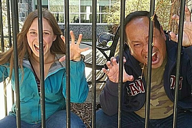 Adventurous Scavenger Hunt in Fort Worth by Zombie Scavengers - Key Points