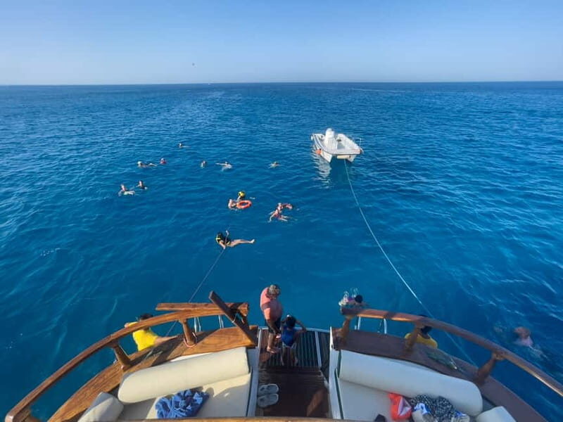 Aerosa Sunset at Protaras and Ayia Napa - The Onboard Experience: Food, Drinks, and Relaxation