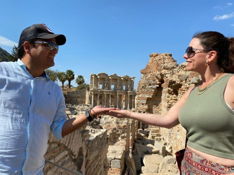 Affordable Ephesus Tour: No Better Way Exploring History - Visiting the Temple of Hadrian and the Well-Preserved Ruins