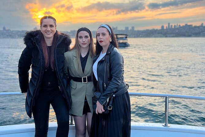 Afternoon Bosphorus Cruise Luxury Yacht with Professional Guide - Why This Bosphorus Yacht Cruise Stands Out