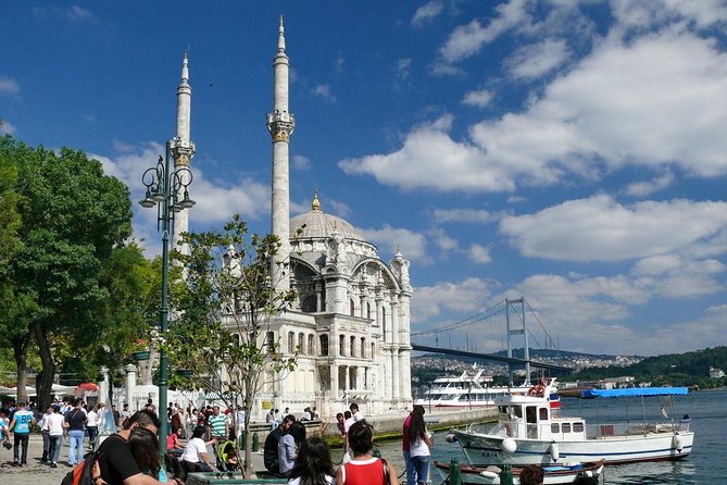 Afternoon Bosphorus Cruise Tour, Golden Horn Coach Tour and Pierre Loti Tour - Scenic Bosphorus Cruise with Top Istanbul Landmarks